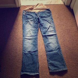 Maternity stretch jeans
